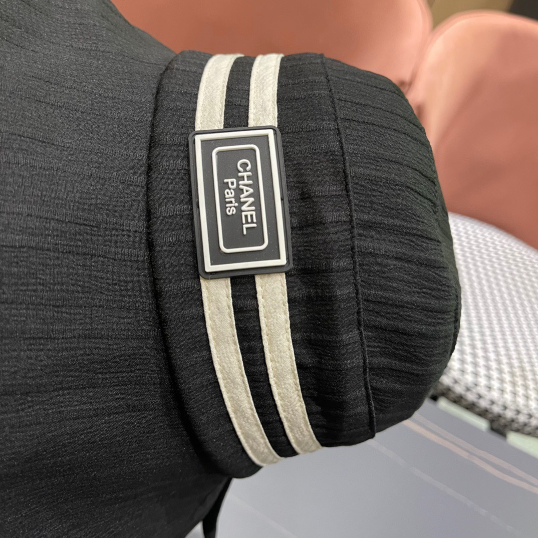 CHANEL(シャネル)フィッシャーマンズハット 240904