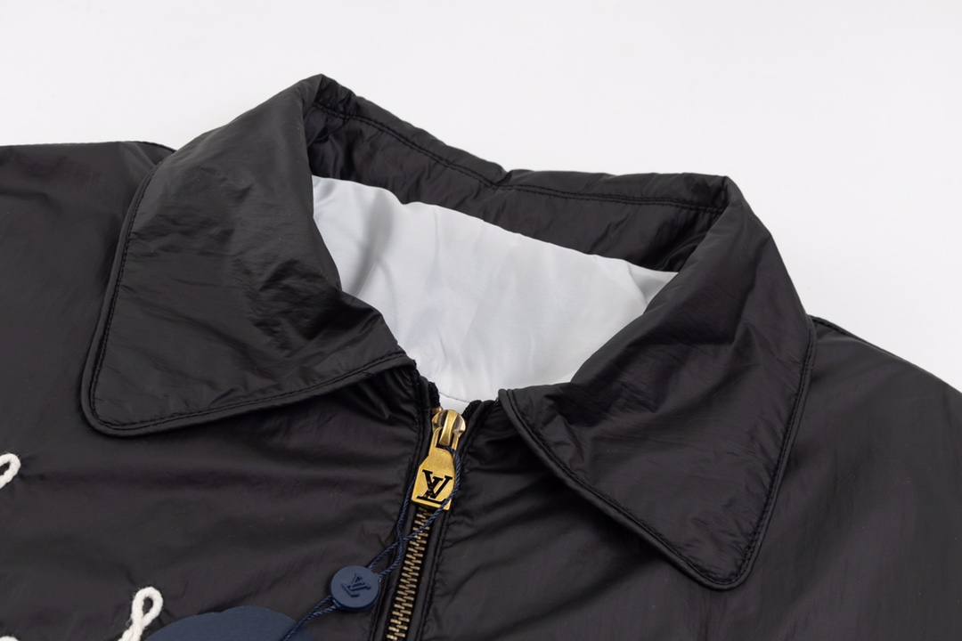 【LOUIS VUITTON】ルイヴィトン  ジャケット着 ご好評に付き再入荷！240924