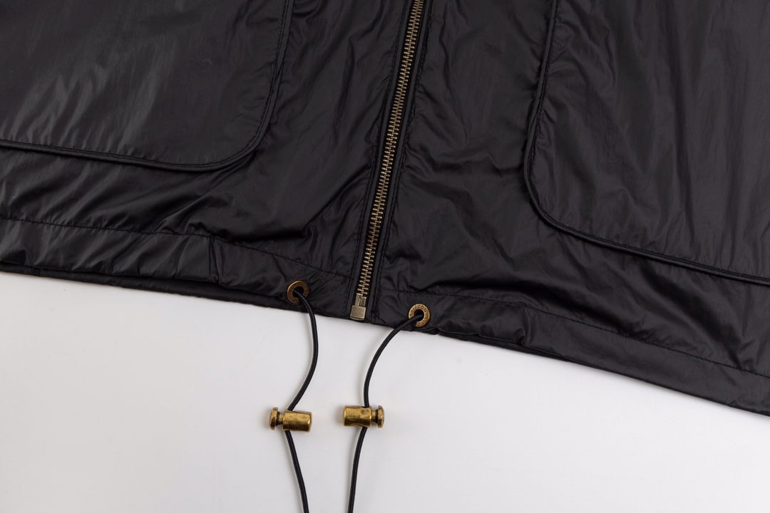 【LOUIS VUITTON】ルイヴィトン  ジャケット着 ご好評に付き再入荷！240924