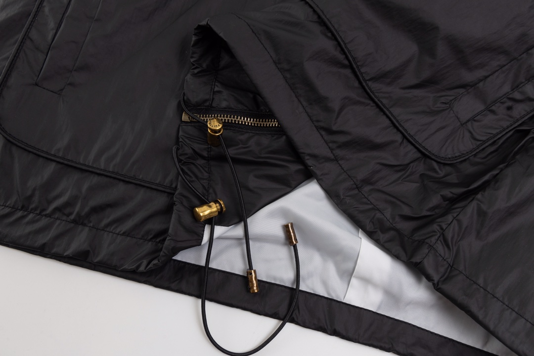 【LOUIS VUITTON】ルイヴィトン  ジャケット着 ご好評に付き再入荷！240924