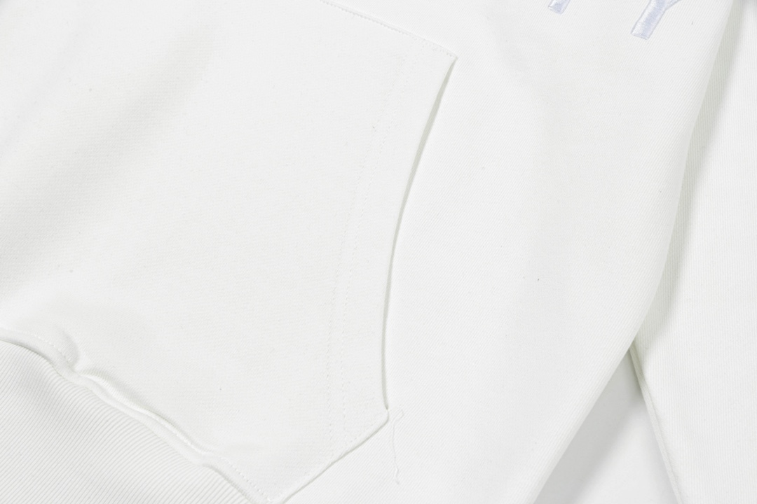 【GIVENCHY  公式旗艦店】ジバンシー パーカー スウェット ご好評に付き再入荷 240830