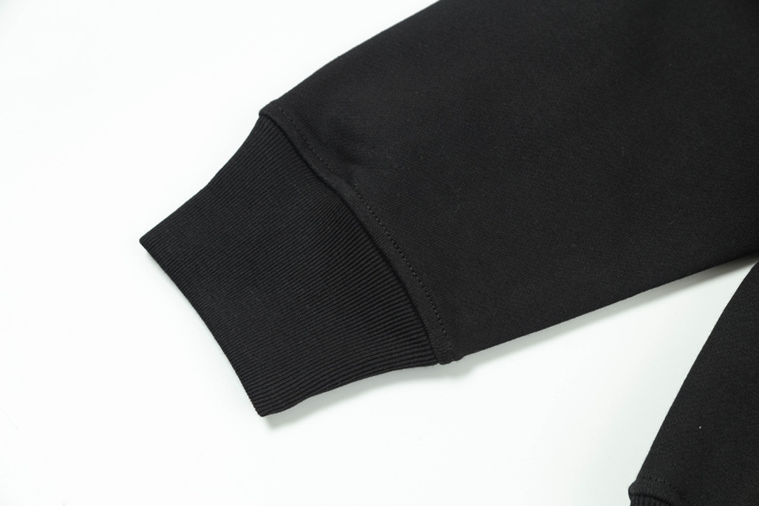 【GIVENCHY  公式旗艦店】ジバンシー パーカー スウェット ご好評に付き再入荷 240830