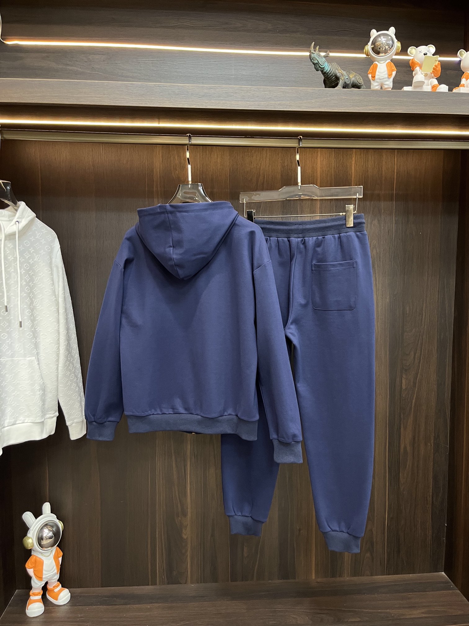 【LOUIS VUITTON】ルイヴィトン スーツ  男女兼用【即日出荷】241024