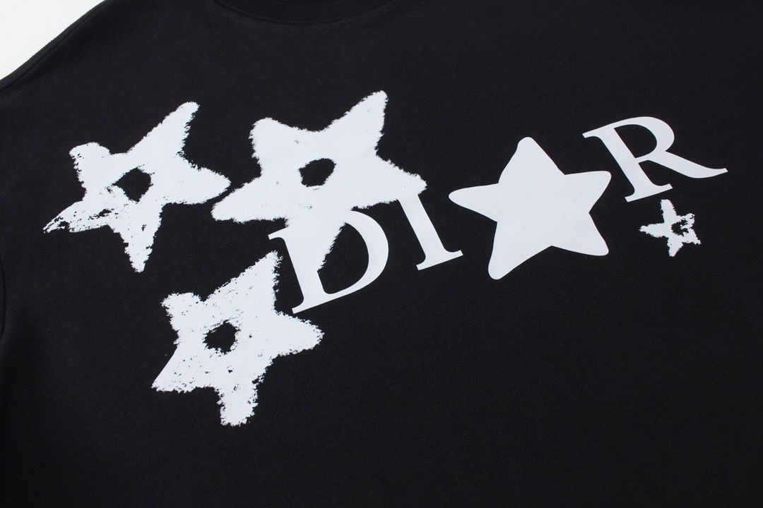 【DIOR 公式旗艦店】ディオール  丸首の衛衣 スウェットご好評に付き再入荷 241025