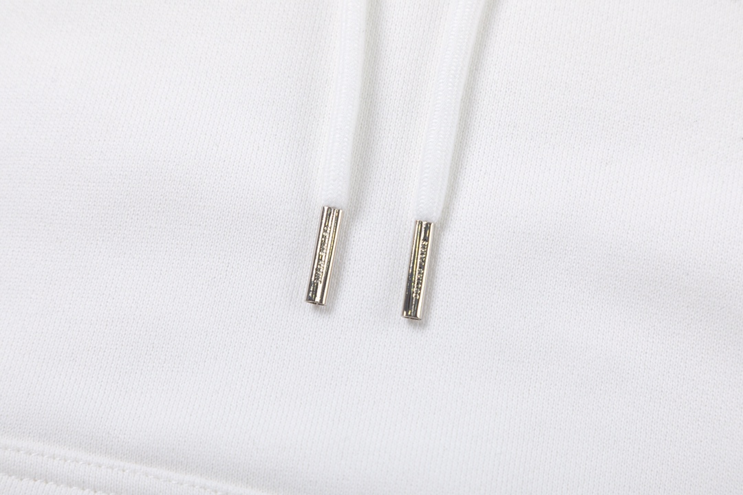 【CELINE 公式旗艦店】セリーヌ パーカー スウェットご好評に付き再入荷！240925