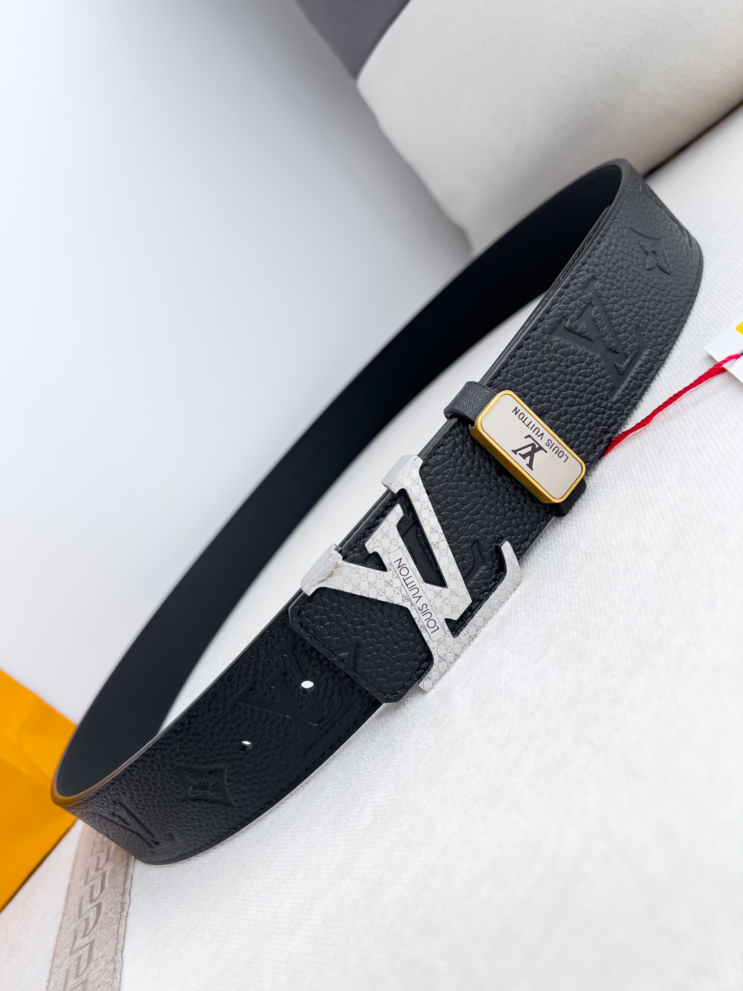 【LOUIS VUITTON】(ルイヴィトン) 3.8cmベルト メンズ  24706