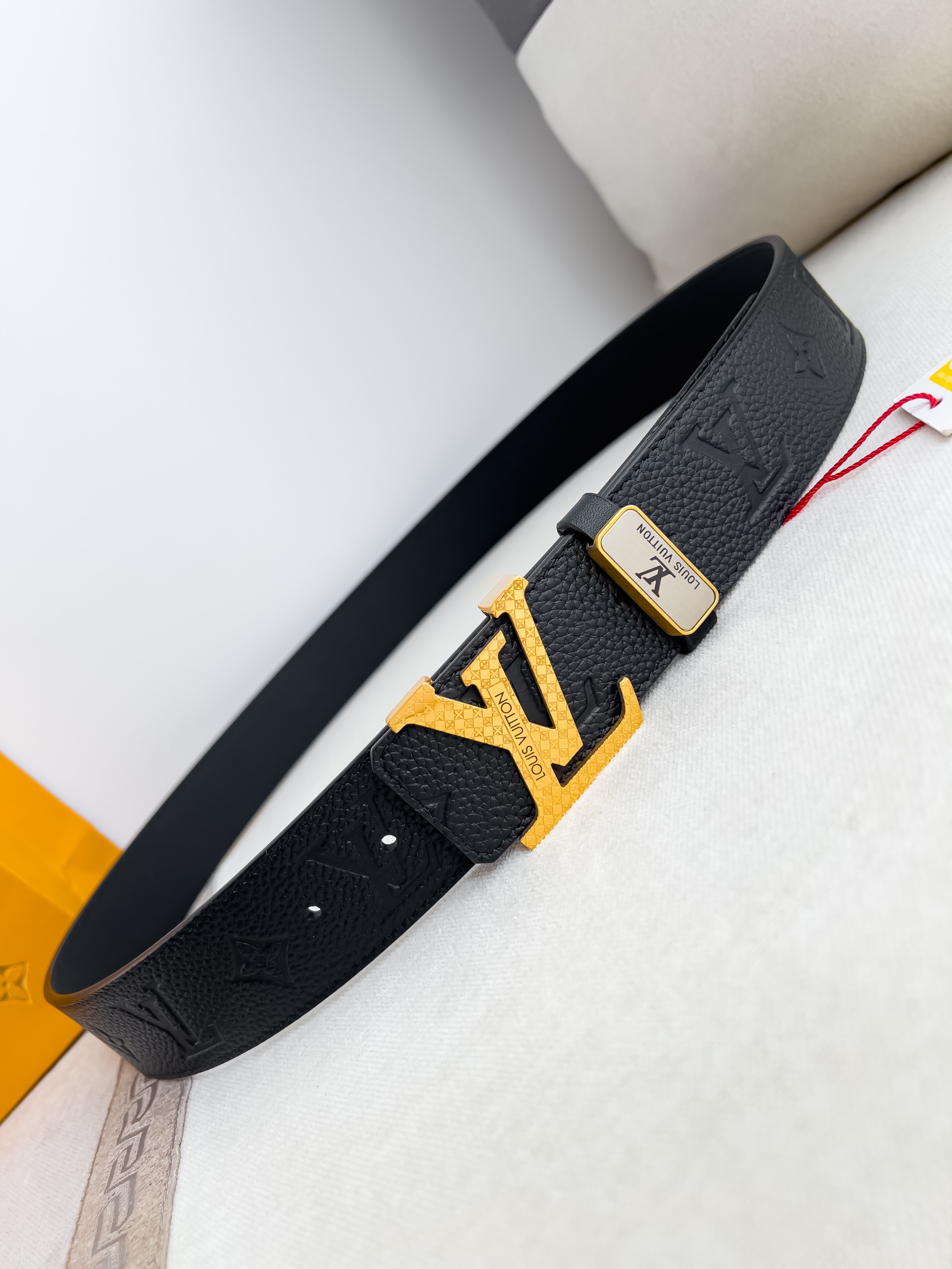 【LOUIS VUITTON】(ルイヴィトン) 3.8cmベルト メンズ  24706