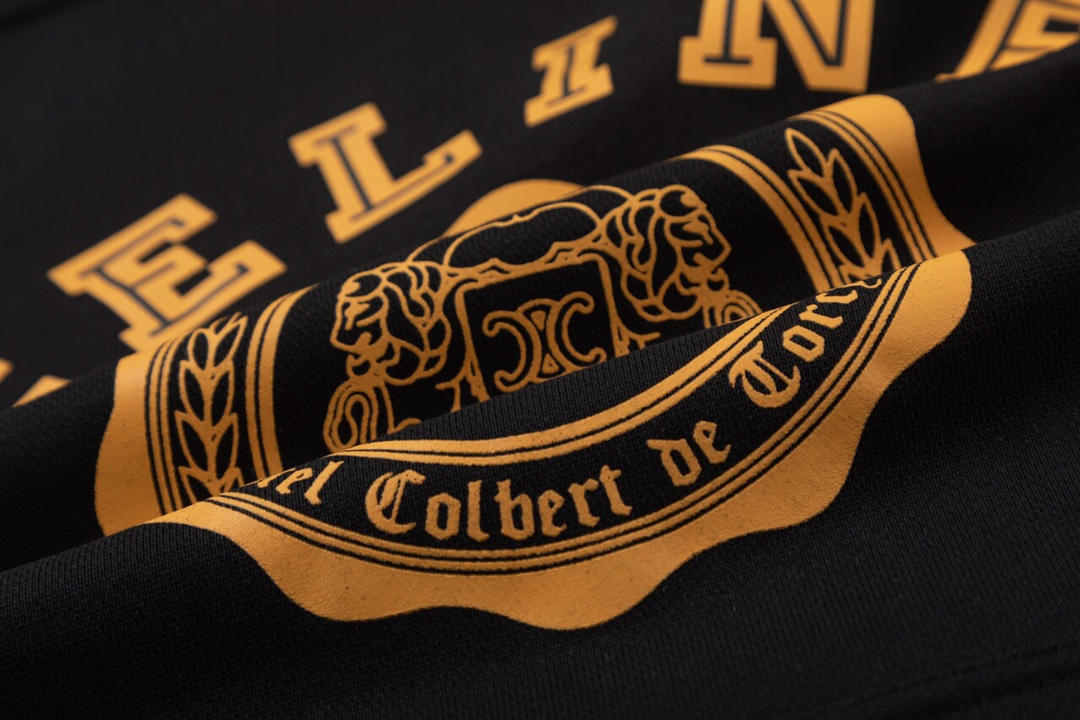 【CELINE 公式旗艦店】セリーヌ パーカー スウェットご好評に付き再入荷！240925