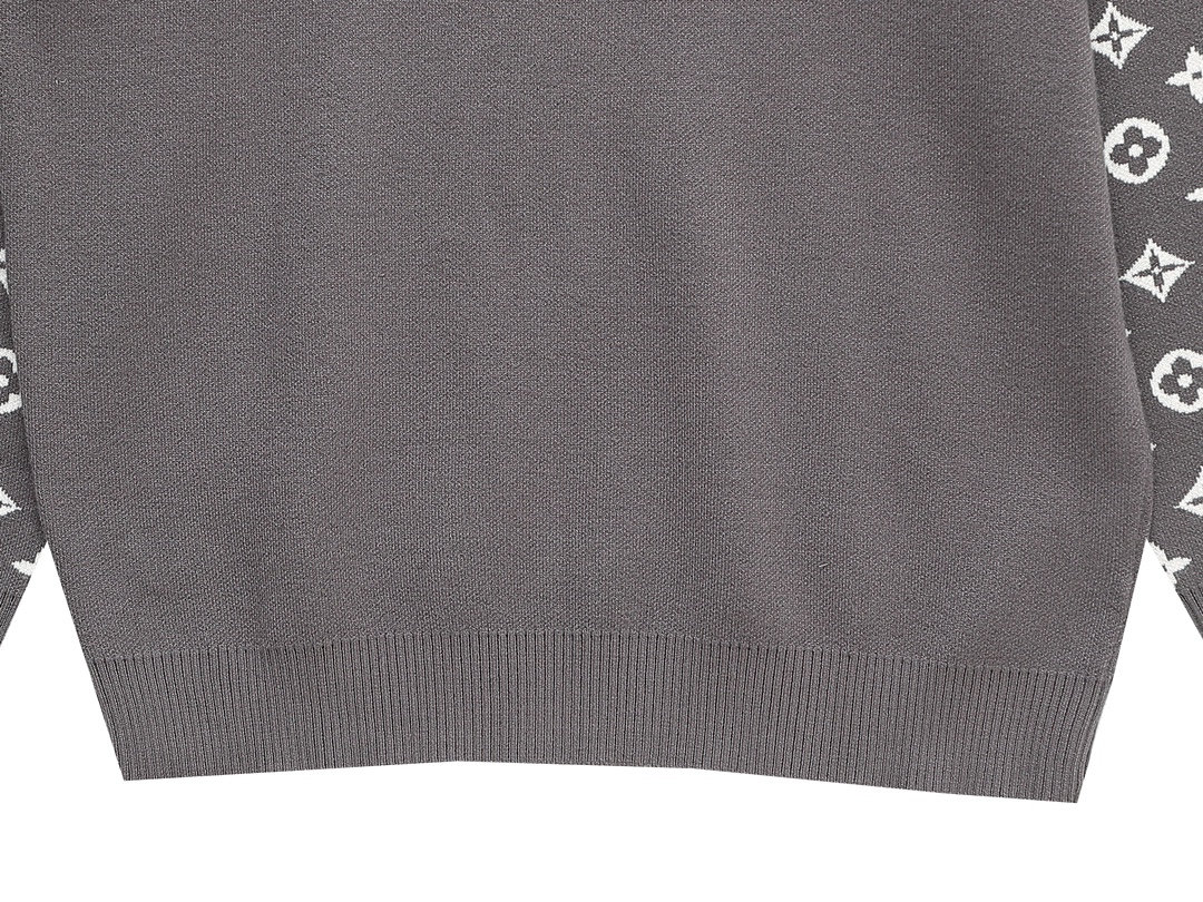 【LOUIS VUITTON 公式旗艦店】ルイヴィトン  セーター好評に付き再入荷！ 240927