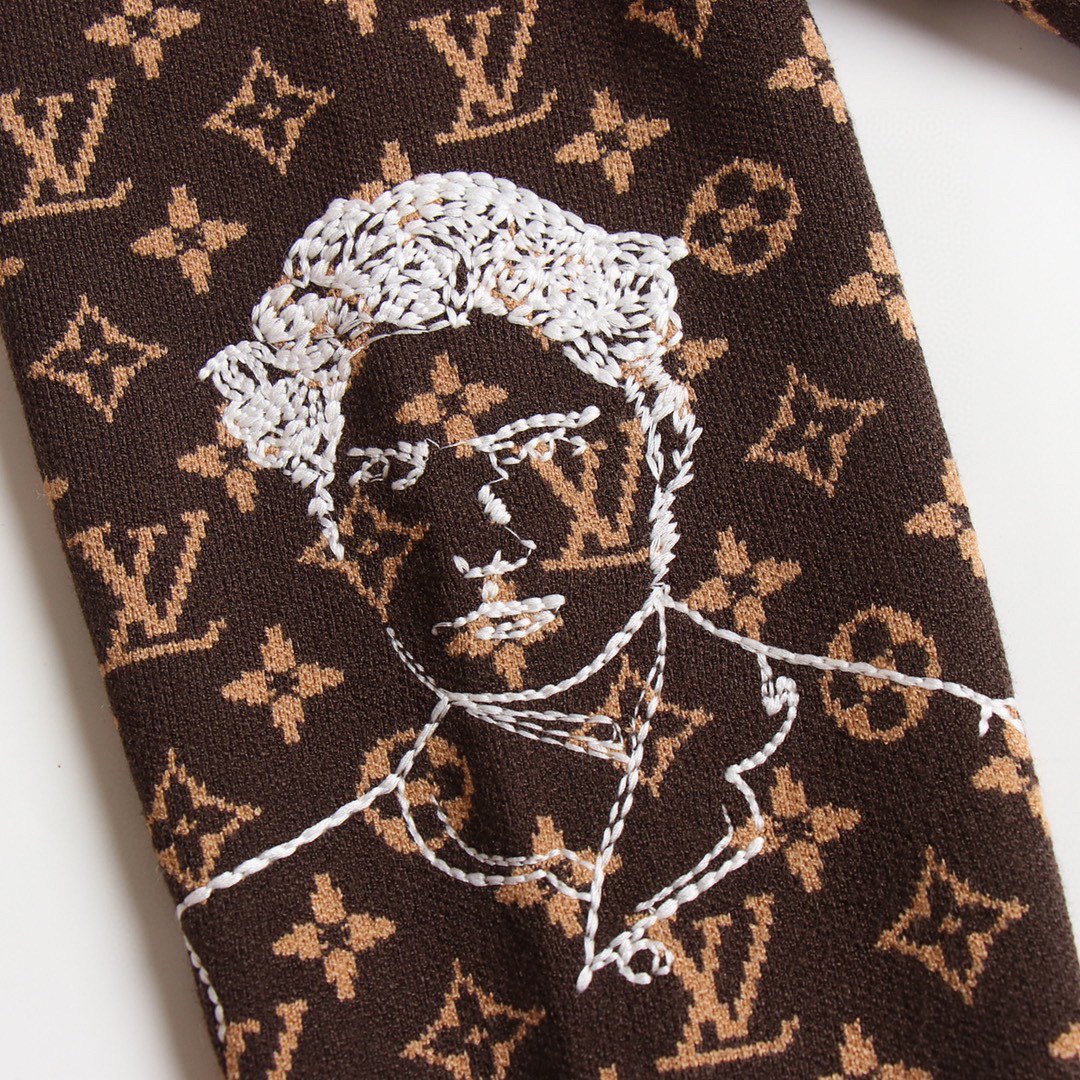 【LOUIS VUITTON 公式旗艦店】ルイヴィトン  セーター好評に付き再入荷！ 240927