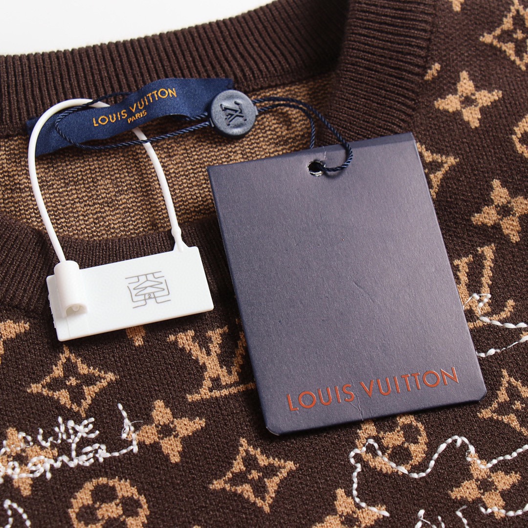 【LOUIS VUITTON 公式旗艦店】ルイヴィトン  セーター好評に付き再入荷！ 240927