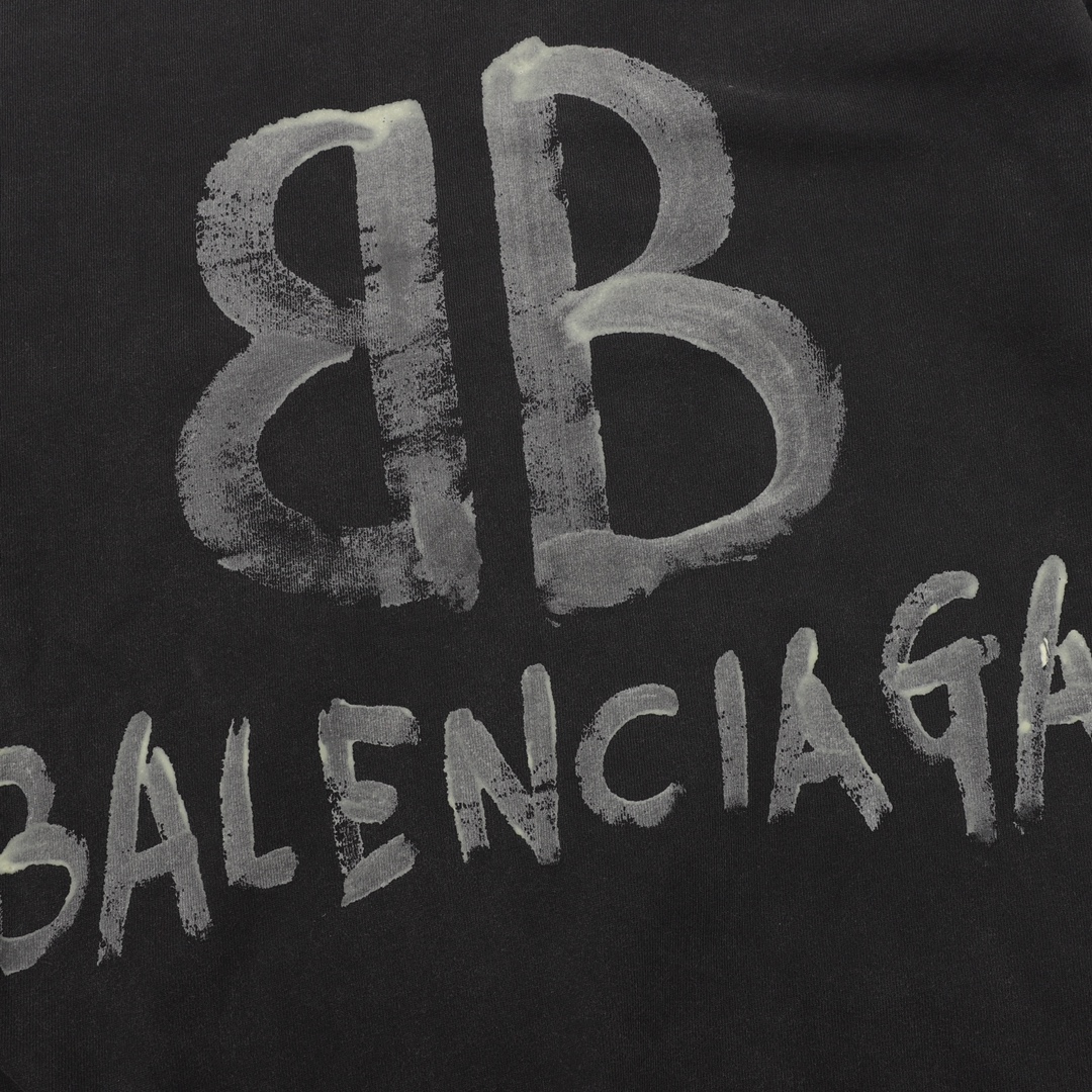 【BALENCIAGA 公式旗艦店】バレンシアガ 丸首の衛衣 スウェット ご好評に付き再入荷！241120