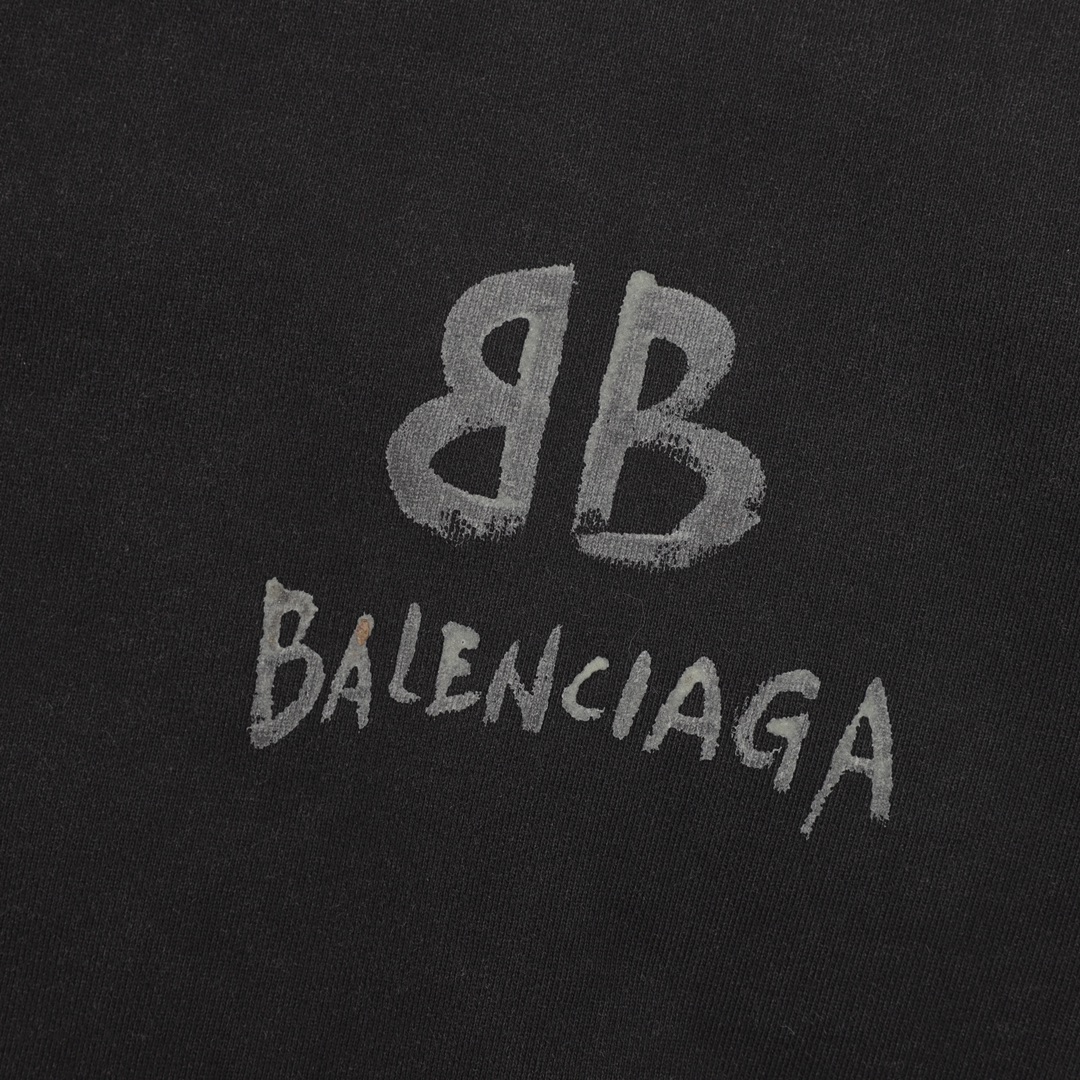 【BALENCIAGA 公式旗艦店】バレンシアガ 丸首の衛衣 スウェット ご好評に付き再入荷！241120