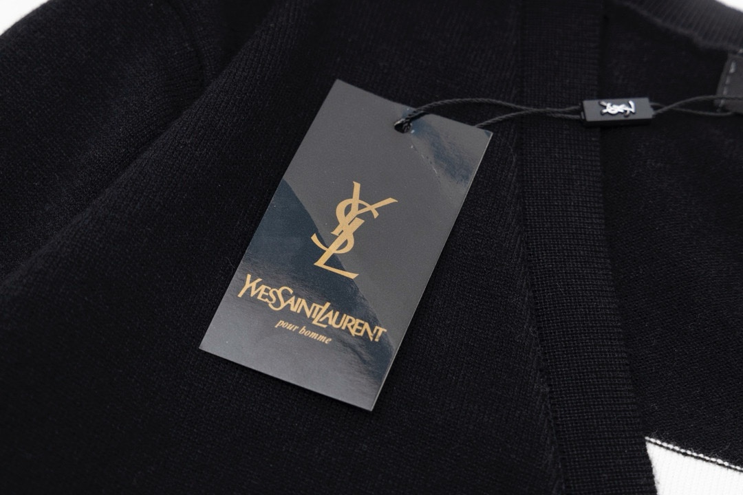 【YSL SAINT LAURENT   公式旗艦店】サンローラン   セーター好評に付き再入荷！ 241116