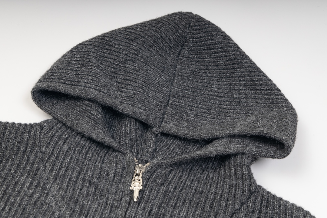 【CHROME HEARTS  公式旗艦店】クロムハーツ  セーター好評に付き再入荷！ 241030