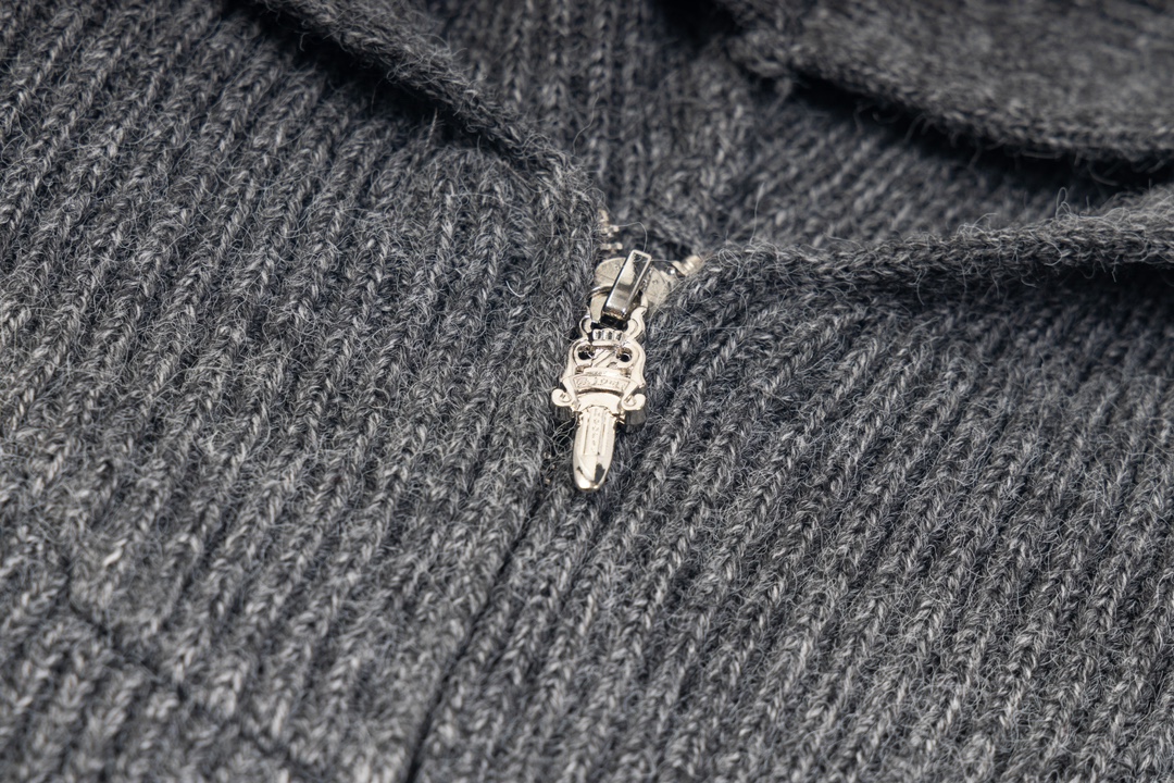 【CHROME HEARTS  公式旗艦店】クロムハーツ  セーター好評に付き再入荷！ 241030