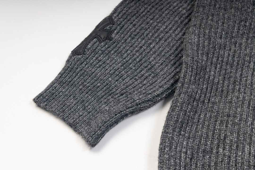 【CHROME HEARTS  公式旗艦店】クロムハーツ  セーター好評に付き再入荷！ 241030