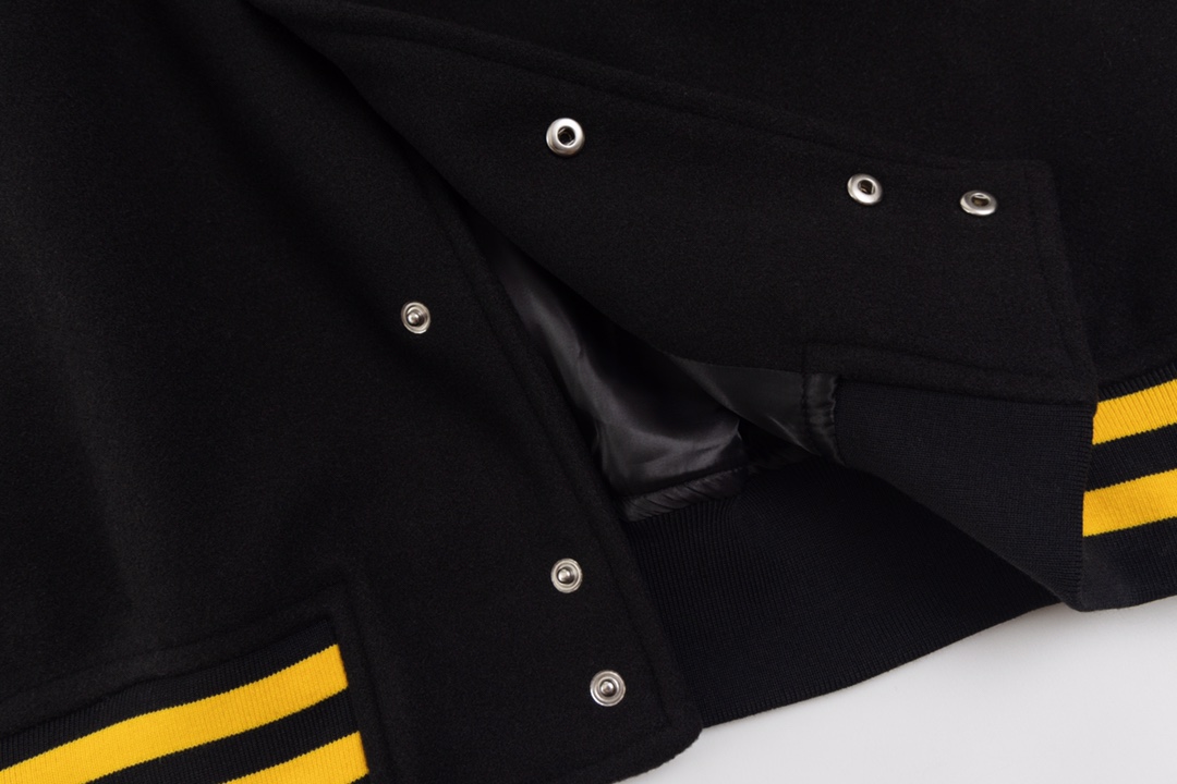 【CELINE】セリーヌ 野球着 ジャケット着ご好評に付き再入荷！240923