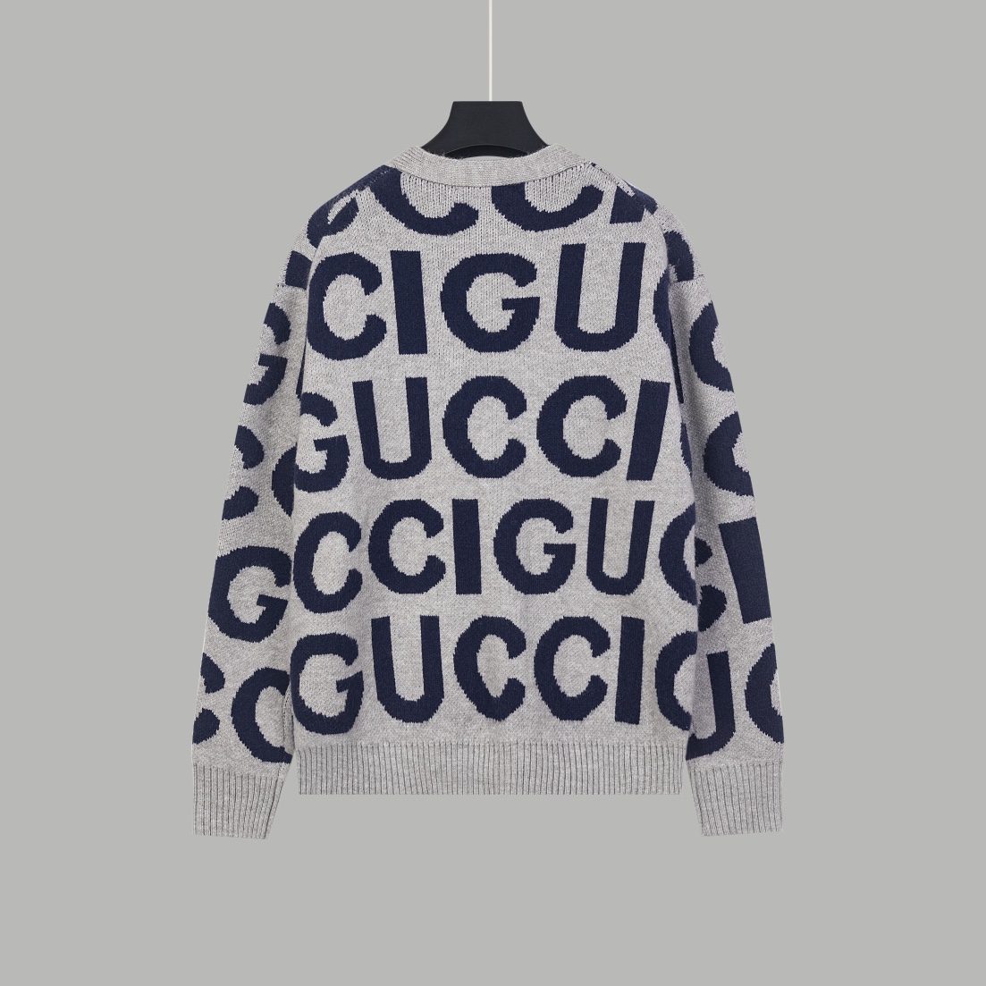 【GUCCI 公式旗艦店】グッチ  セーター好評に付き再入荷！ 240928
