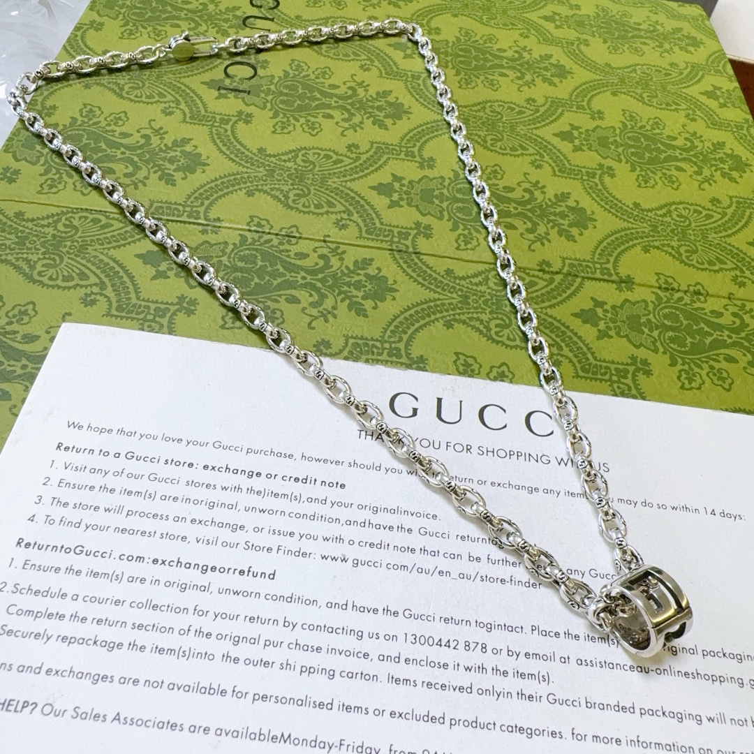 【GUCCI】ネックレス、新しいネックレス万能シンプルファッションオーナメント241015