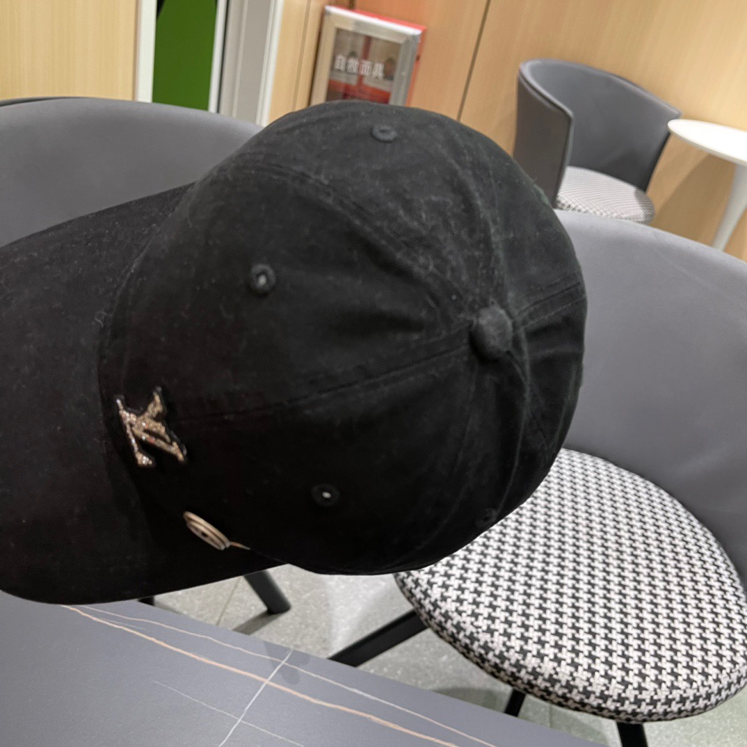 LOUIS VUITTON( ルイヴィトン)フィッシャーマンズハット  241011