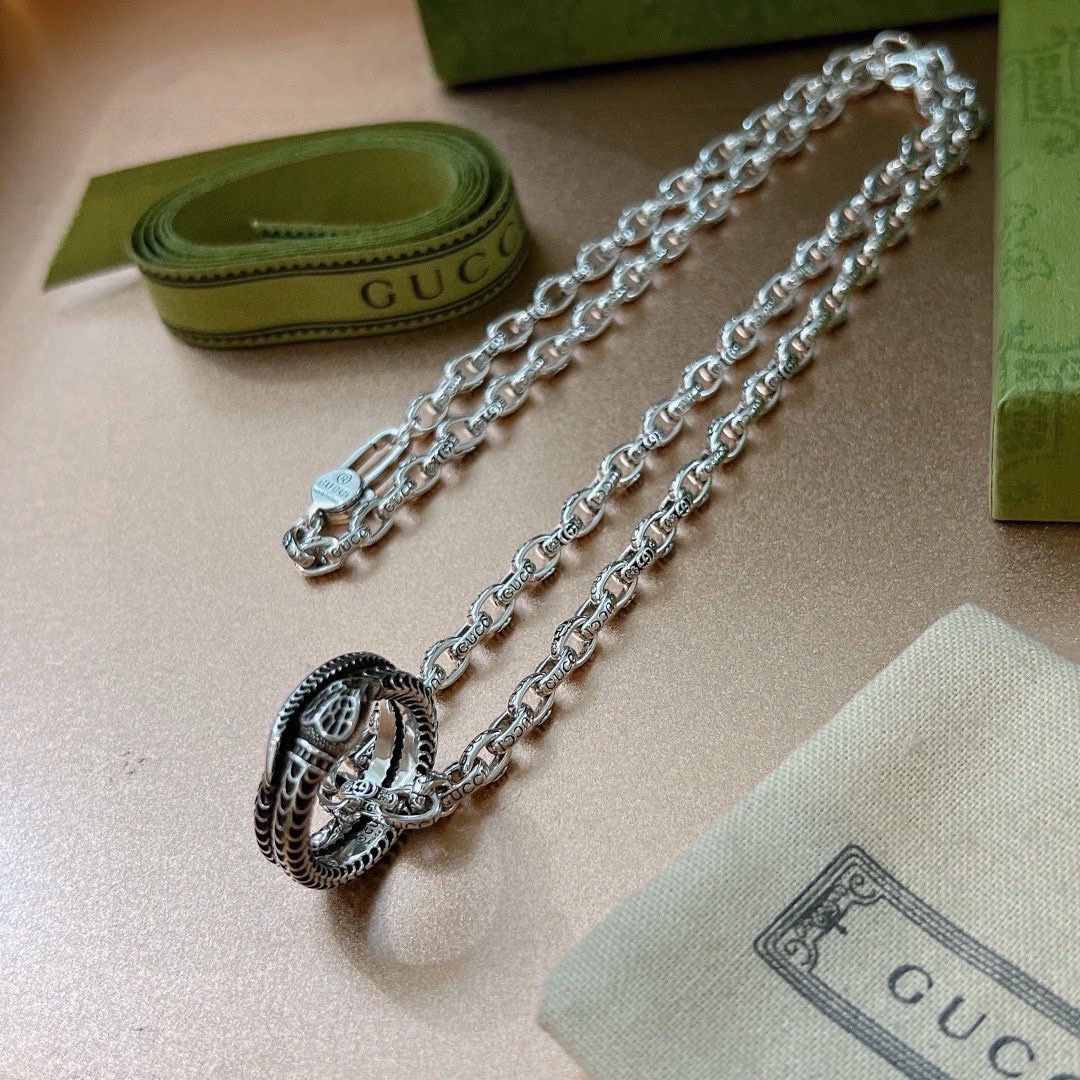 【GUCCI】ネックレス、新しいネックレス万能シンプルファッションオーナメント 240815