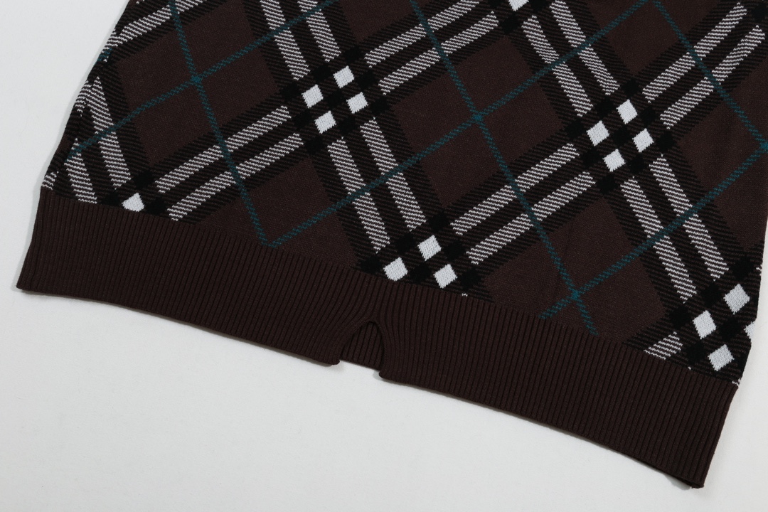 【Hermès  公式旗艦店】エルメス  セーター好評に付き再入荷！ 241030