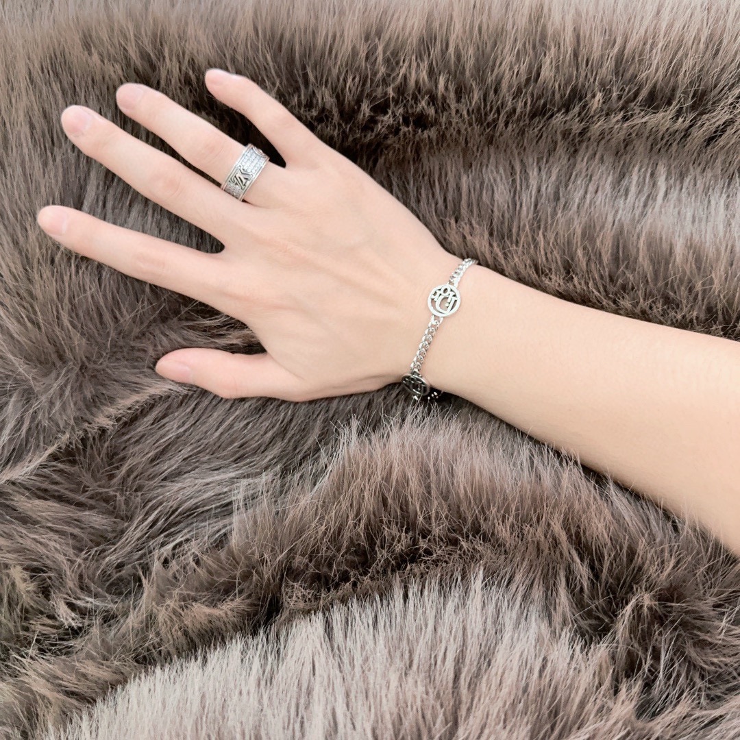 【DIOR】ブレスレット、ファッションシンプルなスタイル   241015