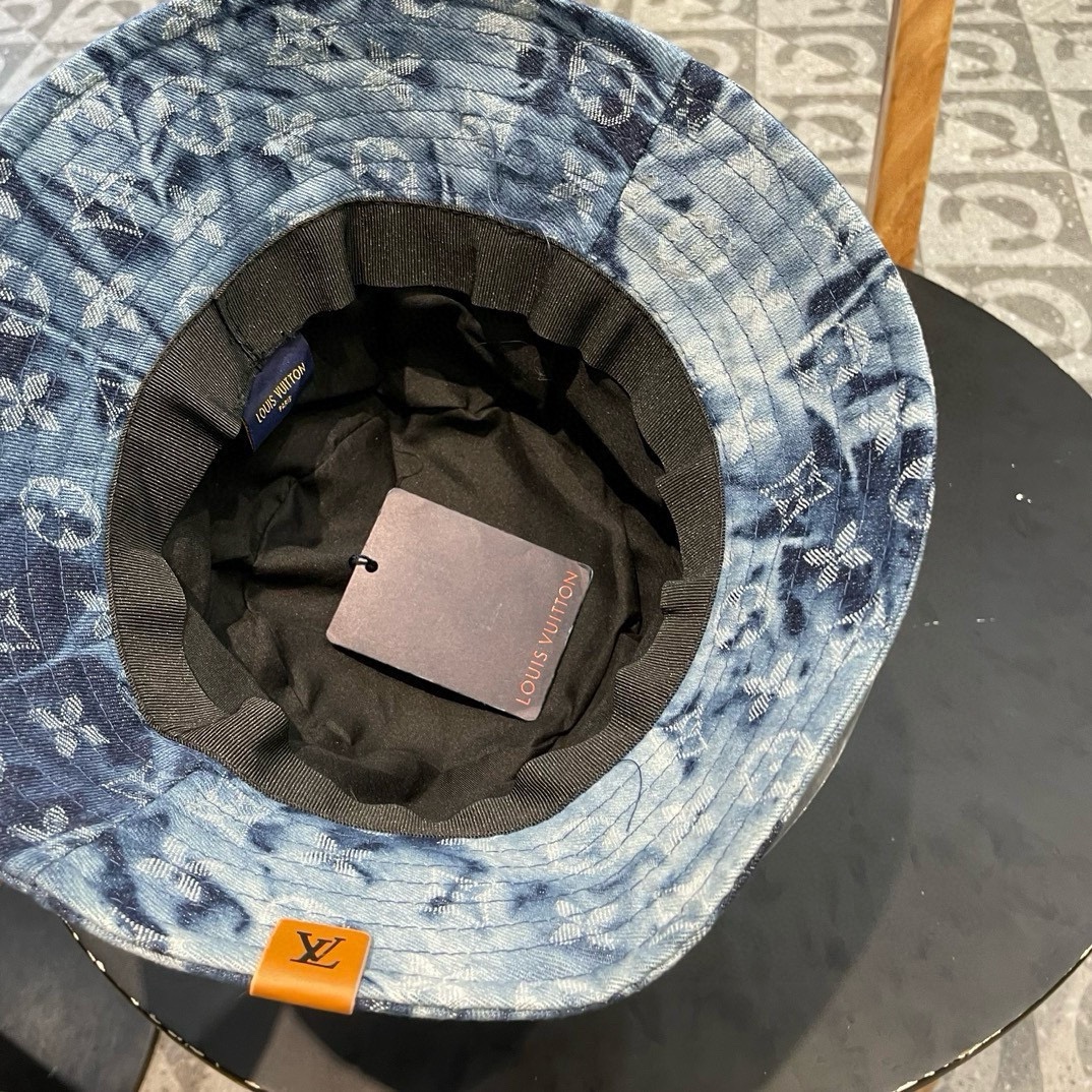 LOUIS VUITTON( ルイヴィトン)フィッシャーマンズハット  241011