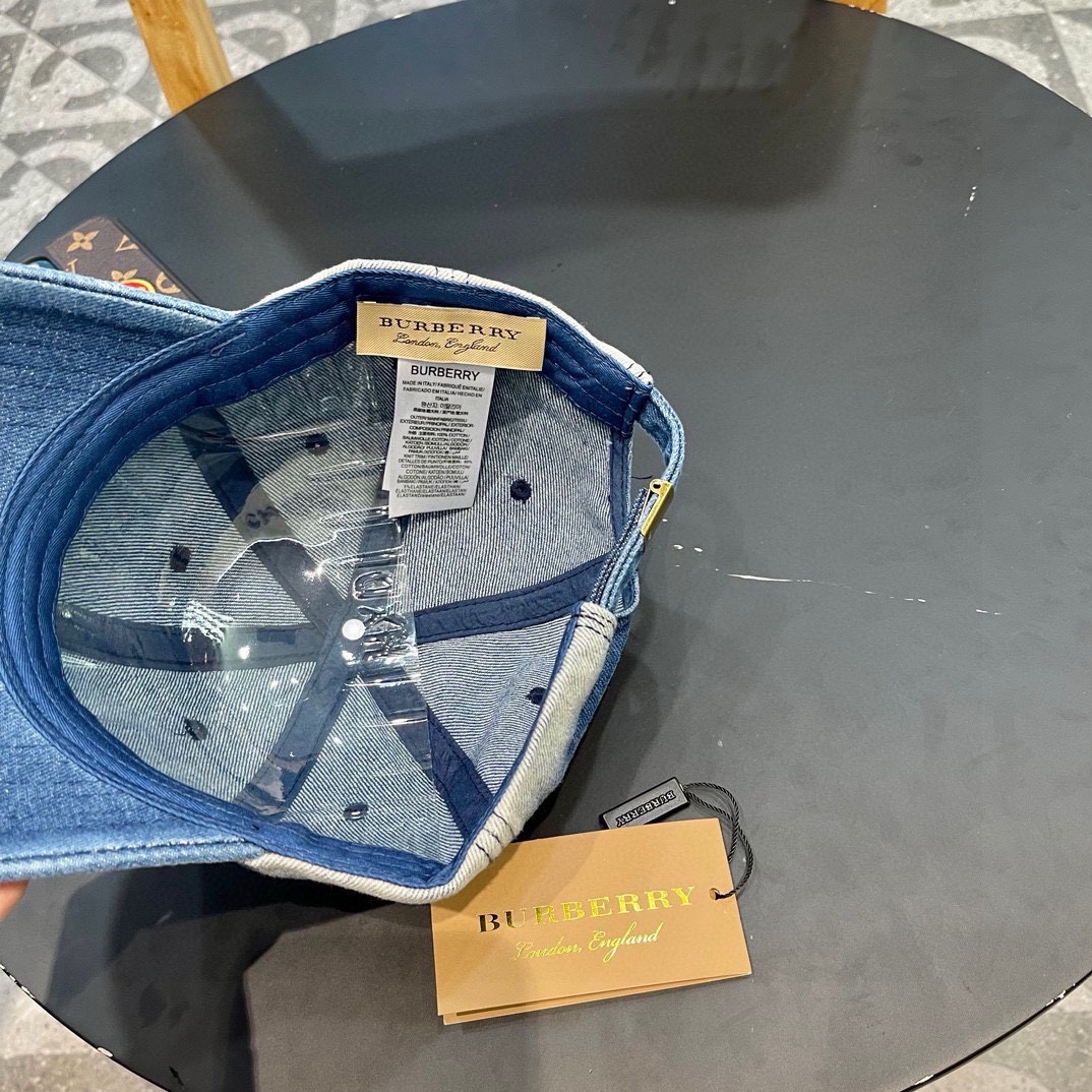 【BURBERRY  バーバリー】【数量限定】 野球帽 / ハット 241011