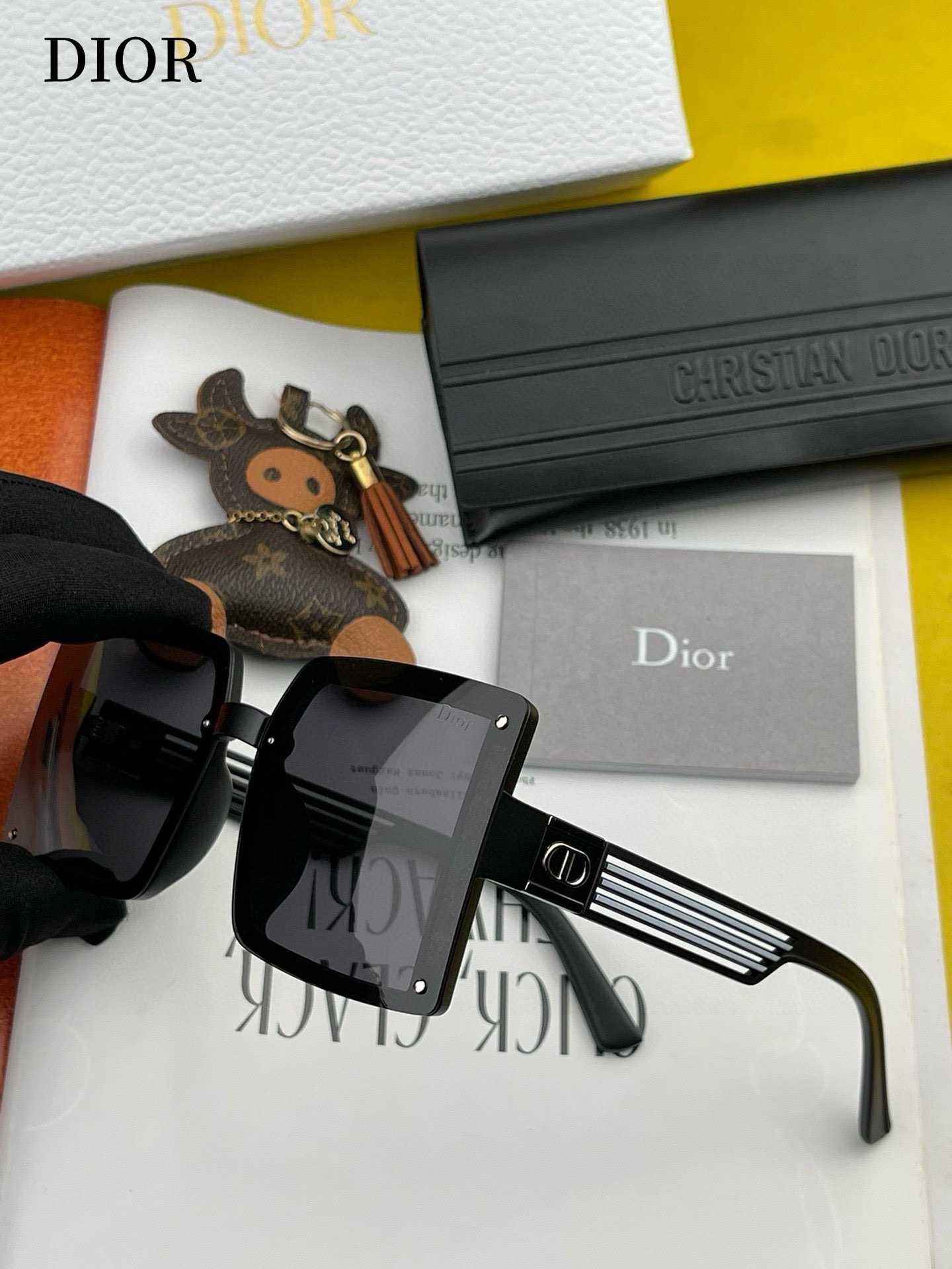 DIOR( ディオール ) サングラス  241012