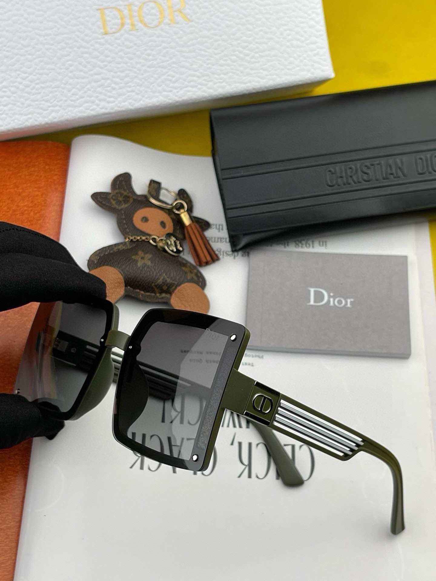 DIOR( ディオール ) サングラス  241012