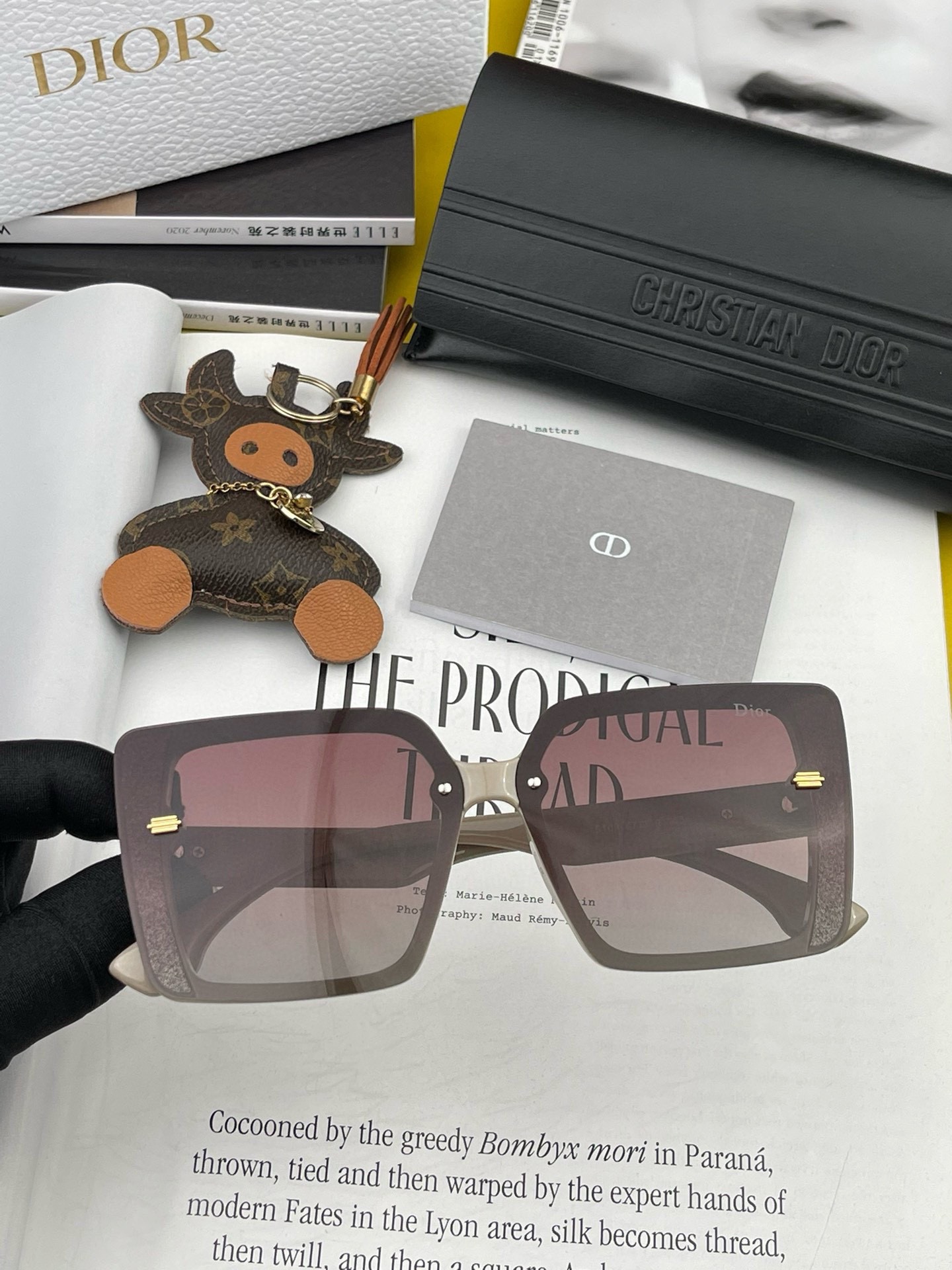 DIOR( ディオール ) サングラス  241012