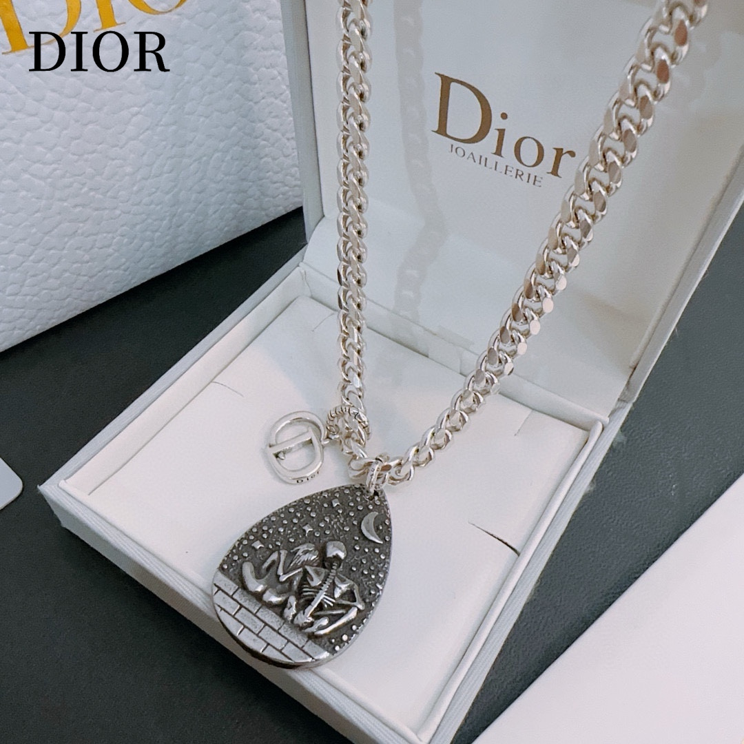 【DIOR】ネックレス、新しいネックレス万能シンプルファッションオーナメント 241015