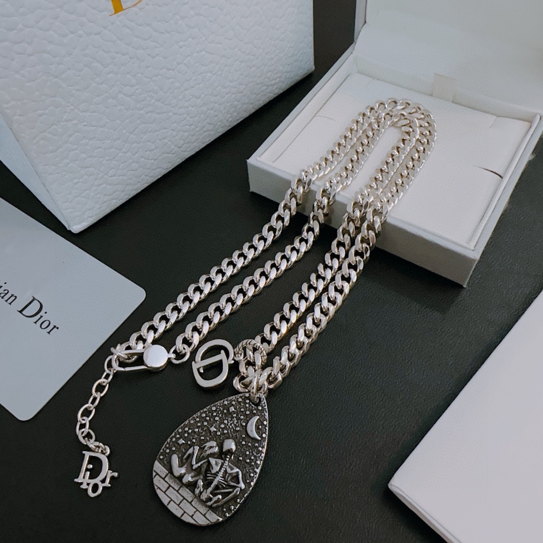 【DIOR】ネックレス、新しいネックレス万能シンプルファッションオーナメント 241015