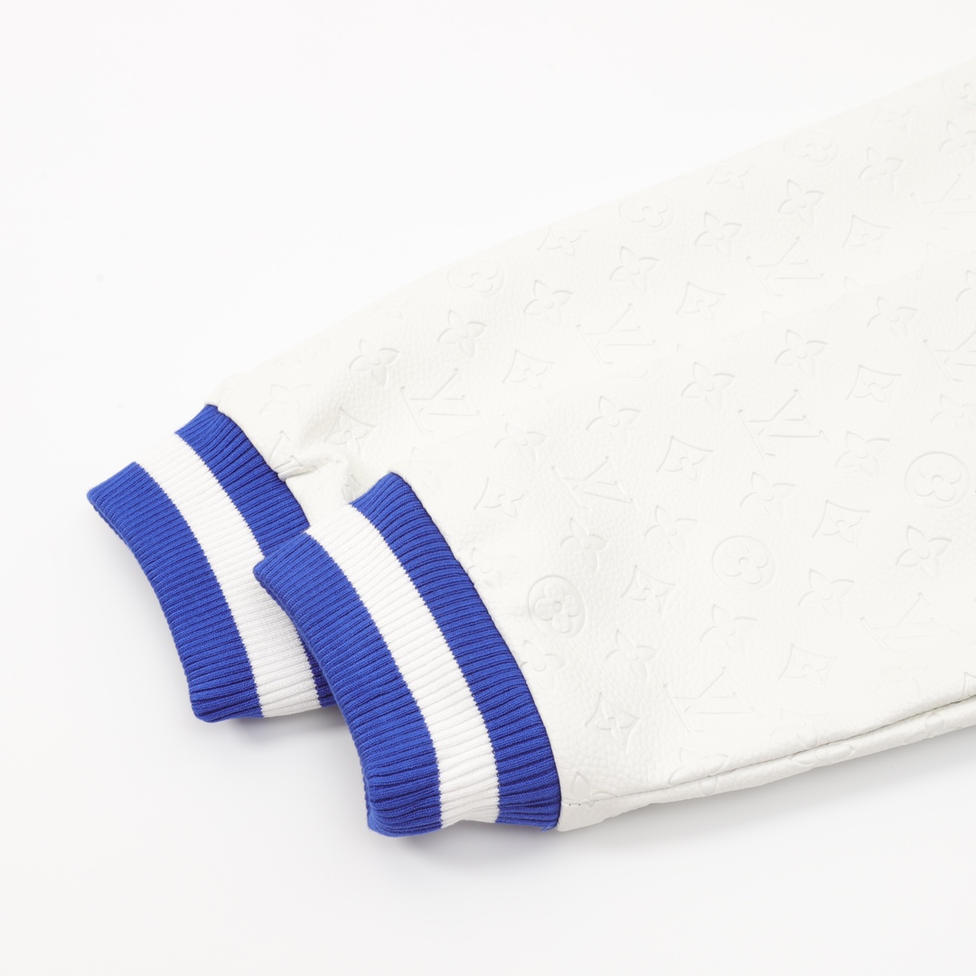 【LOUIS VUITTON  公式旗艦店】ルイヴィトン  ジャケット着 好評に付き再入荷！241028