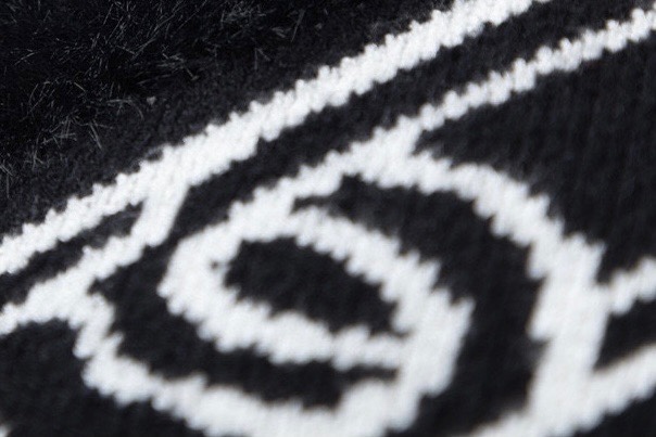 【FENDI   公式旗艦店】フェンディ セーター好評に付き再入荷！ 241101