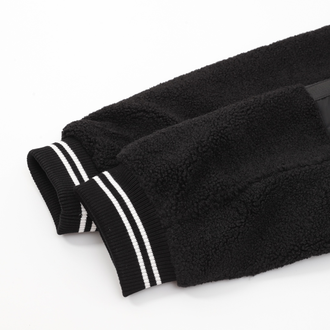 【PRADA  公式旗艦店】プラダ   ジャケット着 好評に付き再入荷！241028