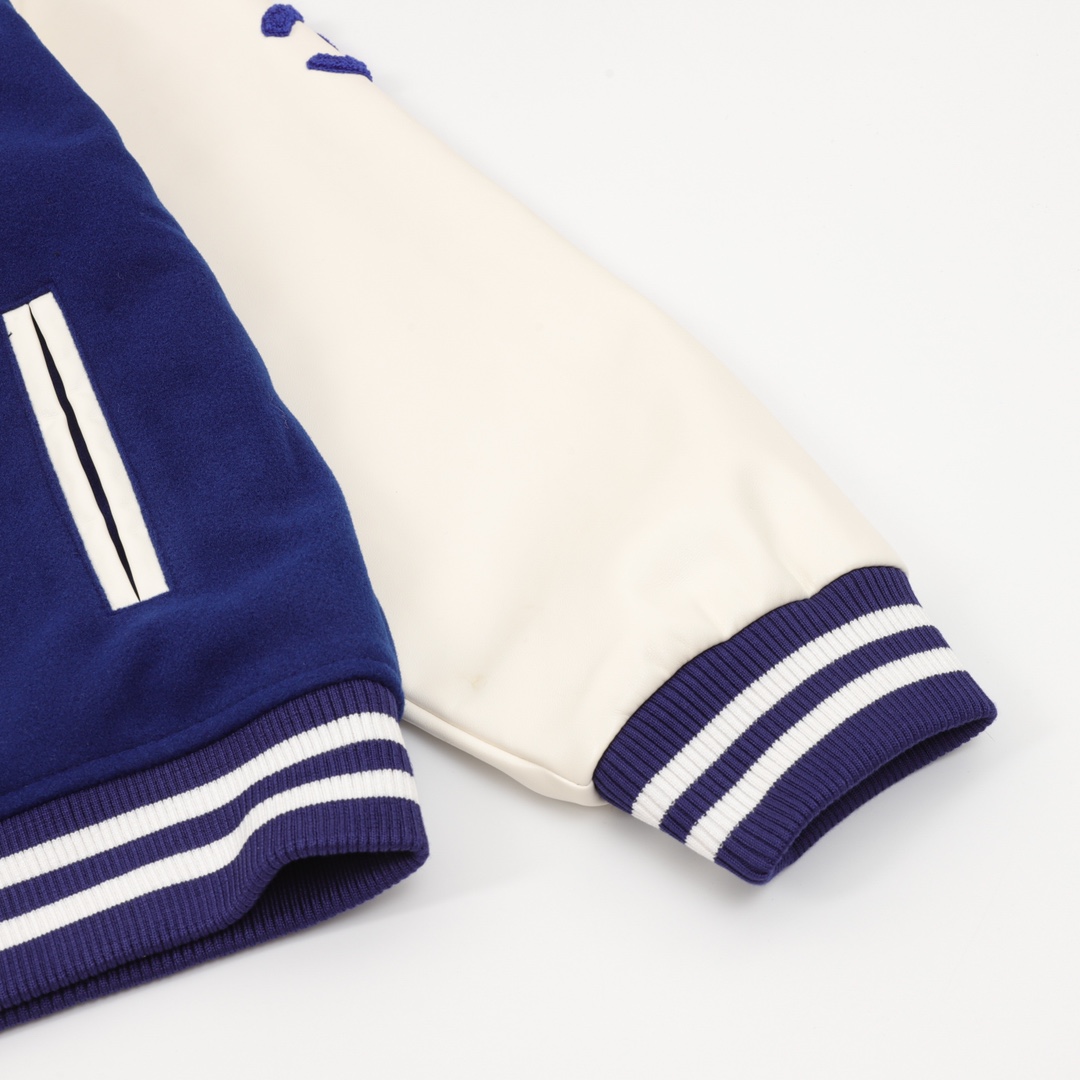 【CHANEL  公式旗艦店】シャネル   ジャケット着 好評に付き再入荷！241028