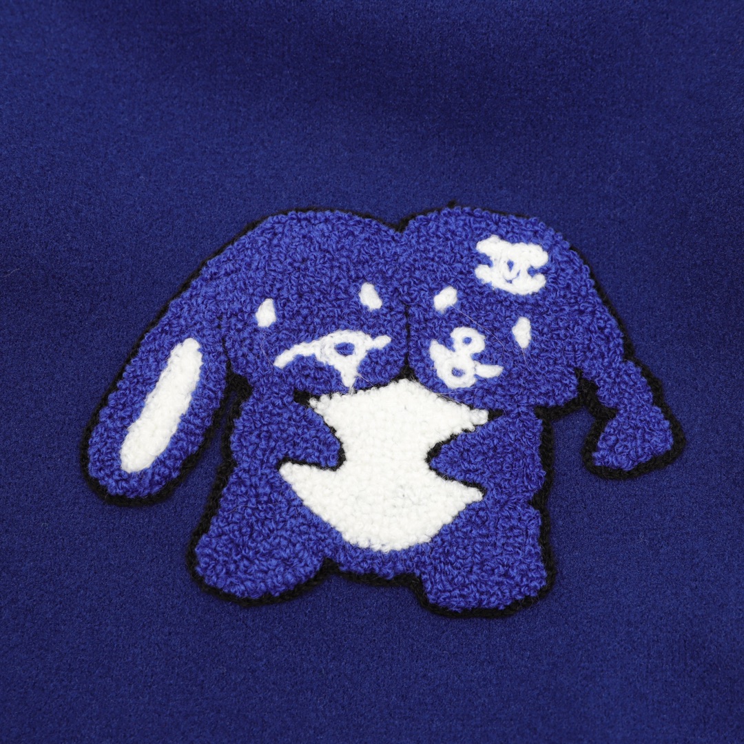 【CHANEL  公式旗艦店】シャネル   ジャケット着 好評に付き再入荷！241028