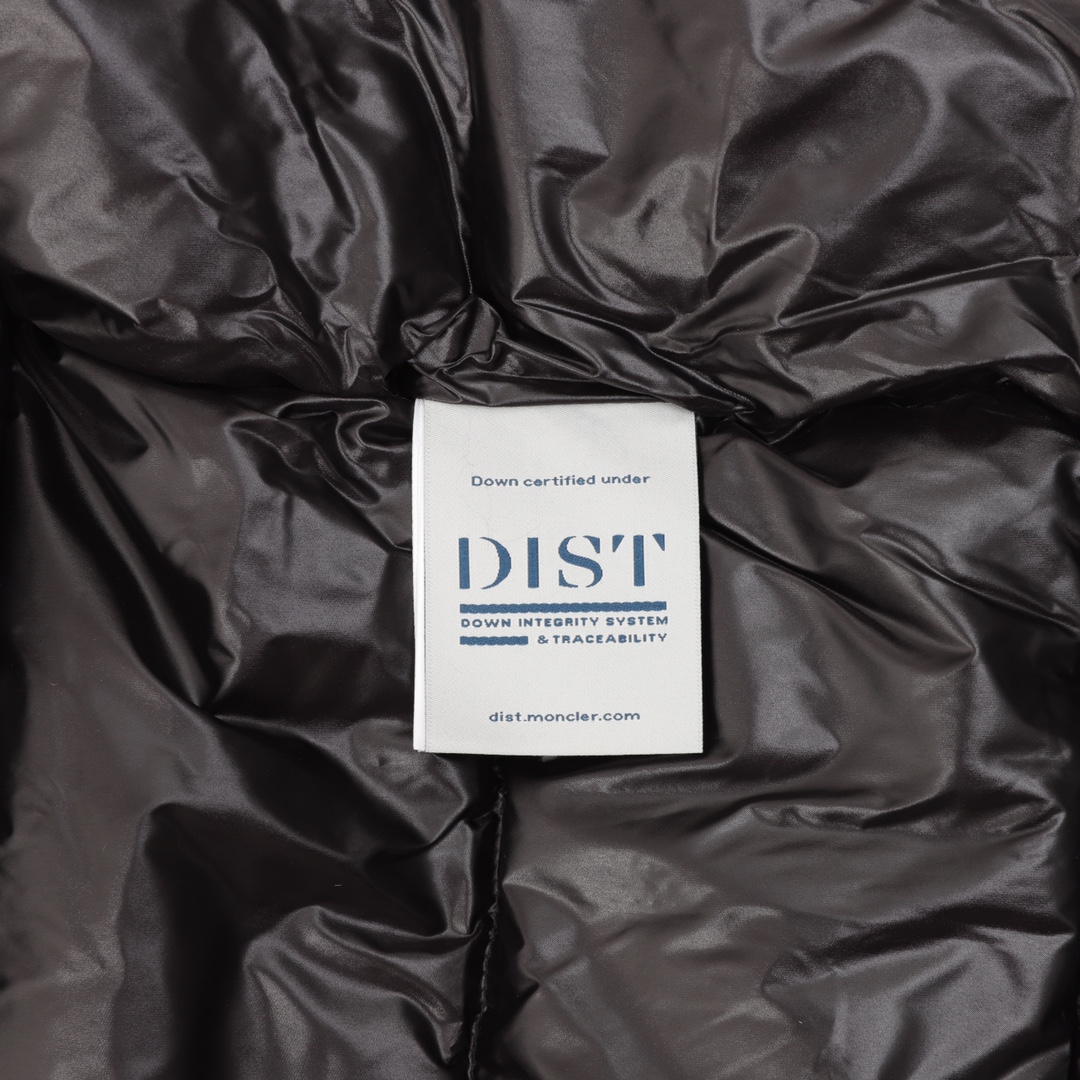【MONCLER 公式旗艦店】モンクレール  ダウンジャケット好評に付き再入荷！ 241026