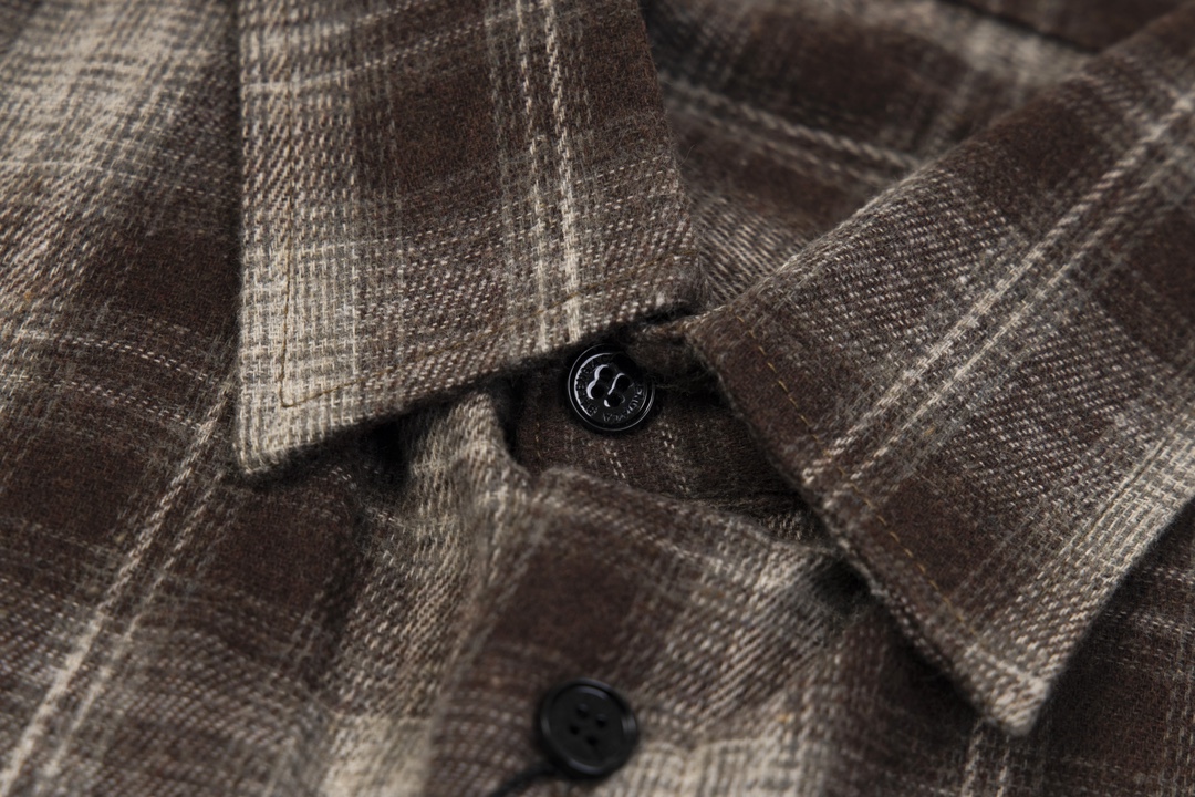 【BALENCIAGA 公式旗艦店】バレンシアガ  シャツ ご好評に付き再入荷241119