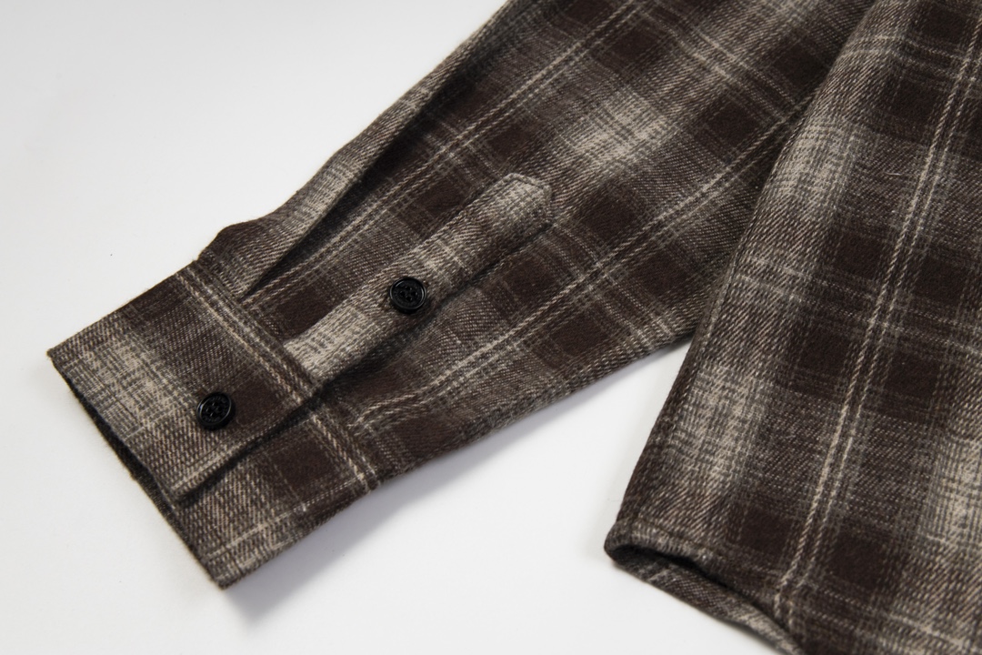 【BALENCIAGA 公式旗艦店】バレンシアガ  シャツ ご好評に付き再入荷241119