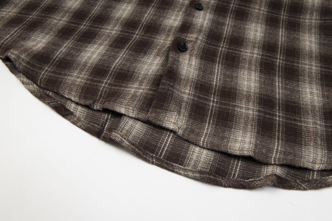 【BALENCIAGA 公式旗艦店】バレンシアガ  シャツ ご好評に付き再入荷241119