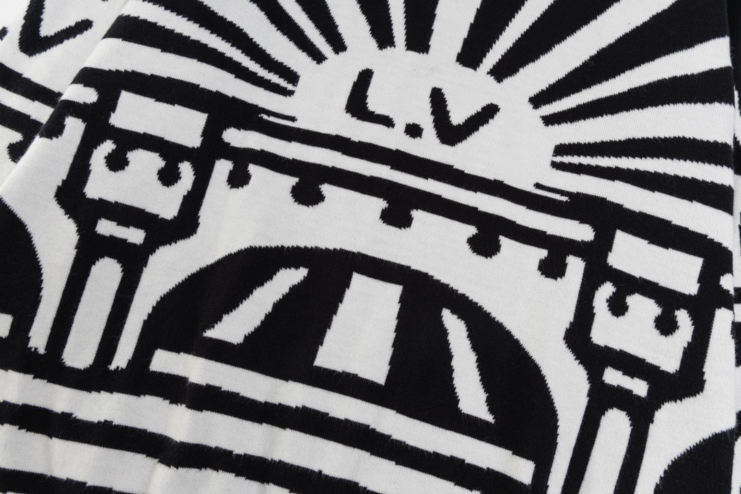 【LOUIS VUITTON 公式旗艦店】ルイヴィトン  セーター好評に付き再入荷！ 241029