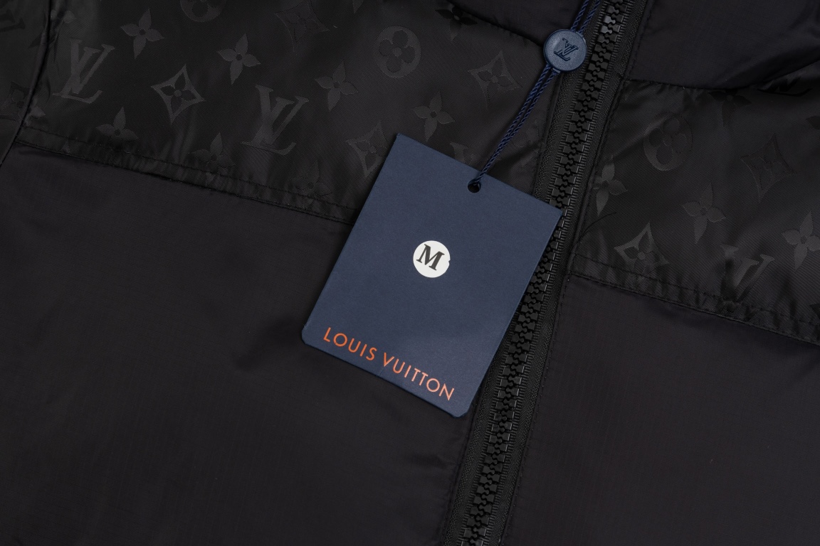 【LOUIS VUITTON  公式旗艦店】ルイヴィトン ダウンジャケット好評に付き再入荷！241112