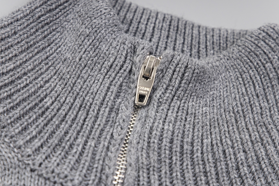 【CELINE 公式旗艦店】セリーヌ  セーター好評に付き再入荷！ 241030