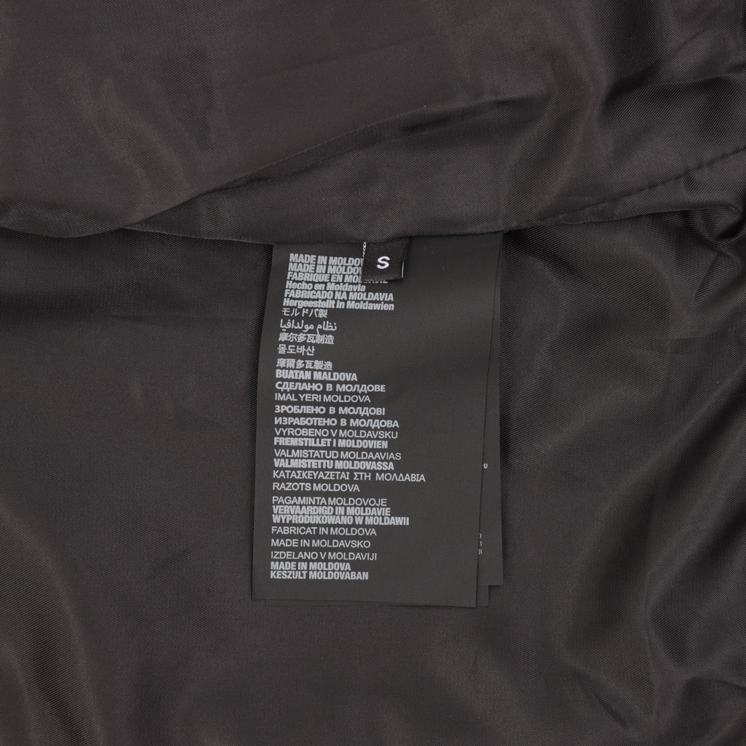 【PRADA  公式旗艦店】プラダ  ジャケット着 好評に付き再入荷！241028