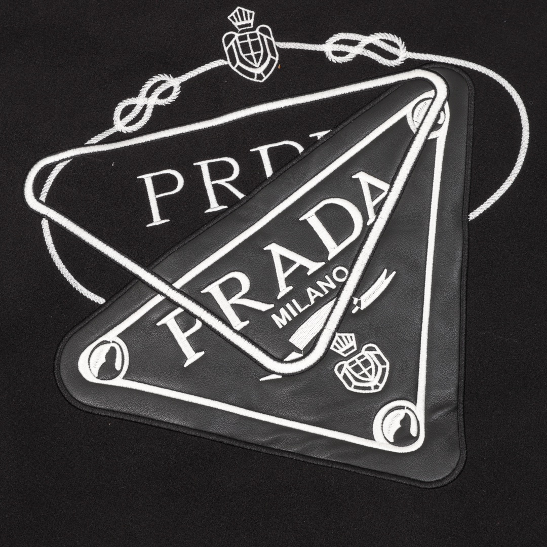 【PRADA  公式旗艦店】プラダ  ジャケット着 好評に付き再入荷！241028