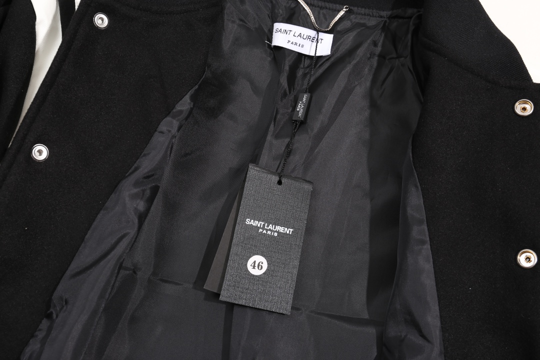 【YSL SAINT LAURENT  公式旗艦店】サンローラン   ジャケット着 好評に付き再入荷！241112